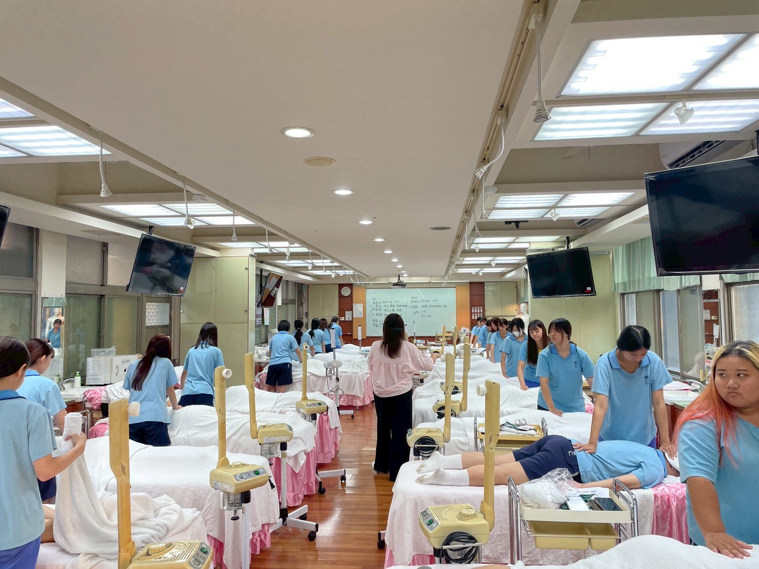 114年芳香療法實作業師協同教學